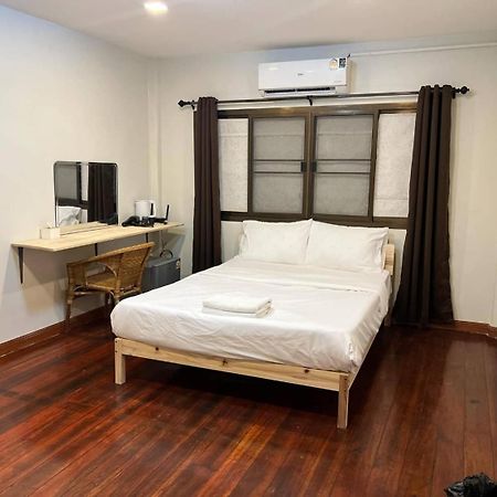 בנגקוק Go Inn Sao Chingcha - โกอินน์ เสาชิงช้า מראה חיצוני תמונה